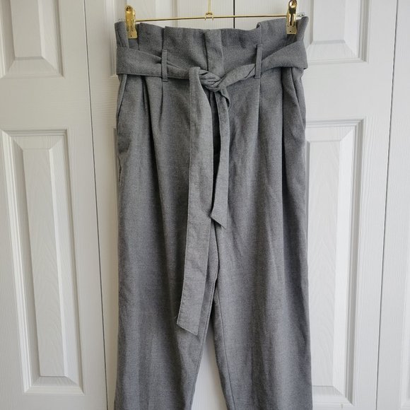 H&M Gray paperbag trousers - Picture 2 of 6